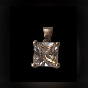 🎁 Cubic Zirconia Statement Pendant #6775